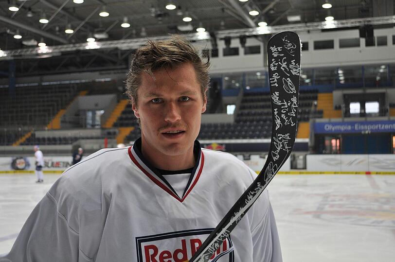 EHC-Star Felix Petermann mit seinem Erroll-Flynn-Bärtchen.