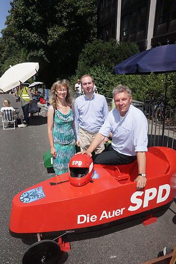 Guter Dinge: OB Kandidat Dieter Reiter.