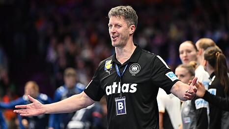 Markus Gaugisch l&auml;sst seine Zukunft als Bundestrainer der Handballerinnen offen.