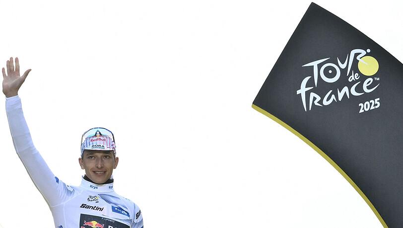 Florian Lipowitz hat mit dem dritten Platz bei der Tour de France den größten Erfolg seiner Karriere gefeiert.