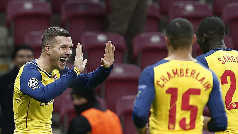 Podolski mit zwei Toren gegen Galatasaray. Podolski mit zwei Toren gegen Galatasaray.