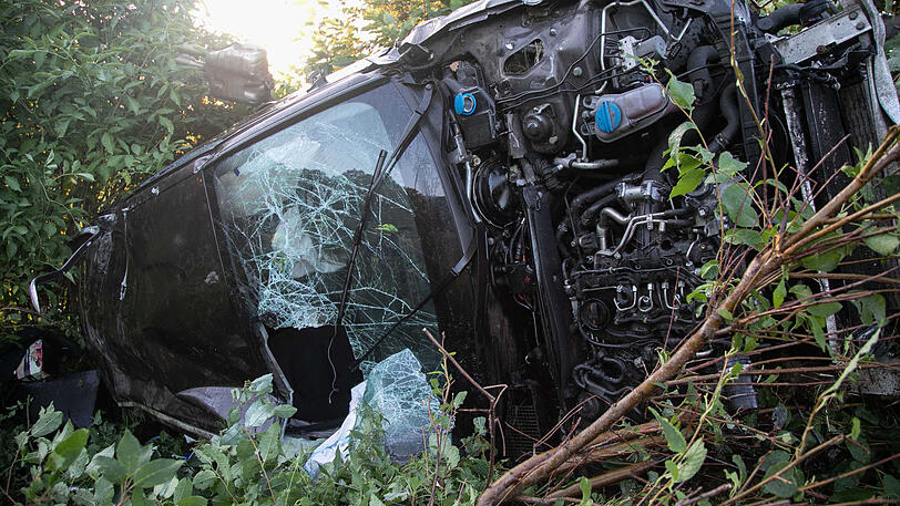Die Unfallstelle an der A8 Richtung Salzburg bei Neukirchen.