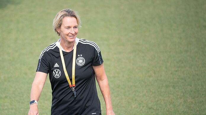 Heiß auf die EM: Bundestrainerin Martina Voss-Tecklenburg.