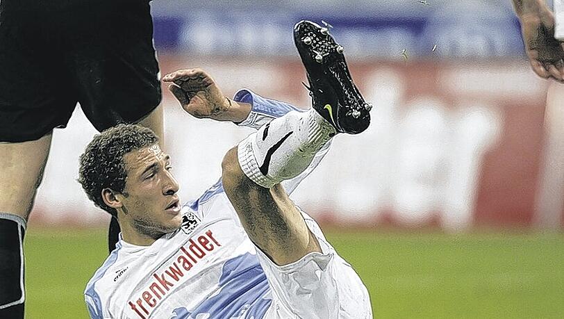 Fabian Johnson verlässt die Löwen und wechselt zum amtierenden Deutschen Meister VfL Wolfsburg Fabian Johnson verlässt die Löwen und wechselt zum amtierenden Deutschen Meister VfL Wolfsburg