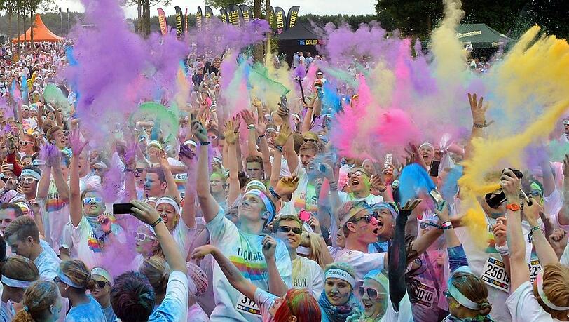 So bunt war der Color Run im Riemer Park. Die Veranstaltung ist umstritten. So bunt war der Color Run im Riemer Park. Die Veranstaltung ist umstritten.