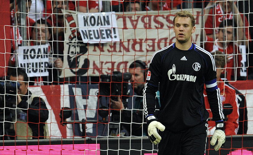 Auch in der Wertung, da ja bald auch Bayer. Für ihn ein eher mittelschöner Abend in seinem baldigen Zuhause. Als er erstmals eine Hand an den Ball bekam, stand es schon 1:3. Wurde immerhin nicht noch teurer. Note: 3