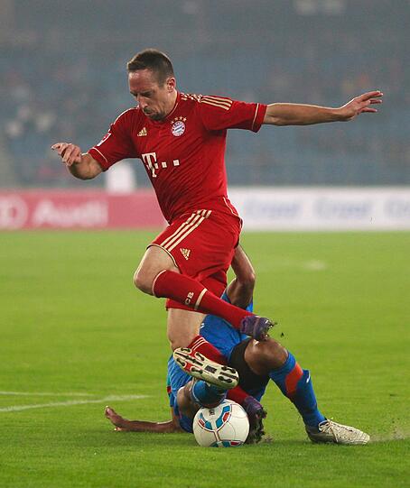 Bayern München hat das Testspiel gegen die Nationalmannschaft von Indien leicht und locker mit 4:0 (4:0) gewonnen. Gomez, Schweinsteiger und Müller trafen für die Münchner. Die Bilder vom Spiel!