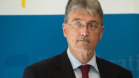 Mit Gerhard Conrad geht einer der bekanntesten deutschen Geheimdienstler in den Ruhestand.