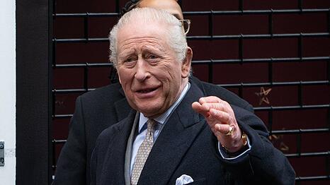 K&ouml;nig Charles wird seiner 2022 verstorbenen Mutter in einer TV-Rede gedenken.