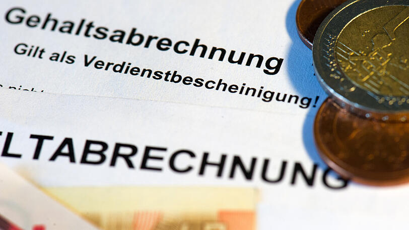 Jede zweite Frau in Deutschland ist mit ihrem Gehalt unzufrieden.