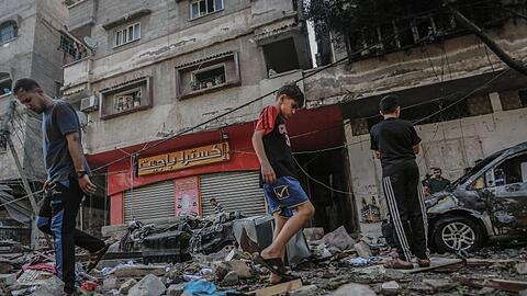 Spuren eines Luftangiffs in Gaza-Stadt.