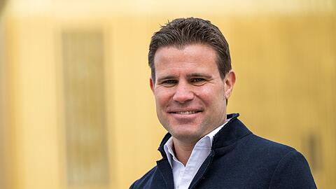 Der Schiedsrichter Felix Brych.