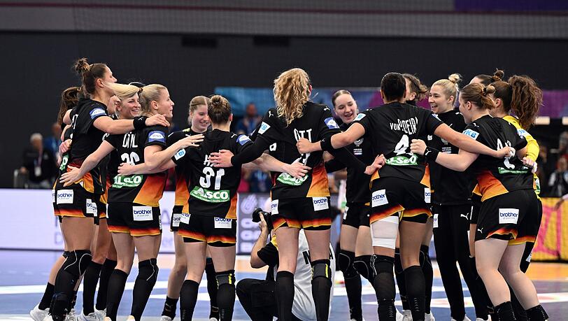 Sechs Spiele, sechs Siege: So gut spielten Deutschlands Handballerinnen selten. Sechs Spiele, sechs Siege: So gut spielten Deutschlands Handballerinnen selten.