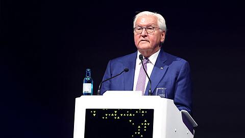 Computerspiele sind nach Einsch&auml;tzung des Bundespr&auml;sidenten in der Mitte der Gesellschaft angekommen, bergen aber auch Gefahren.