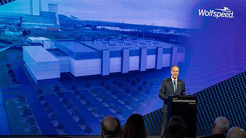 Wolfspeed-CEO Gregg Lowe bei einer Veranstaltung des Getriebeherstellers ZF Group im Saarland.