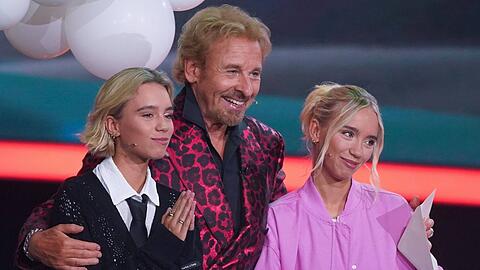 Lisa und Lena mit Thomas Gottschalk bei "Wetten, dass..?".