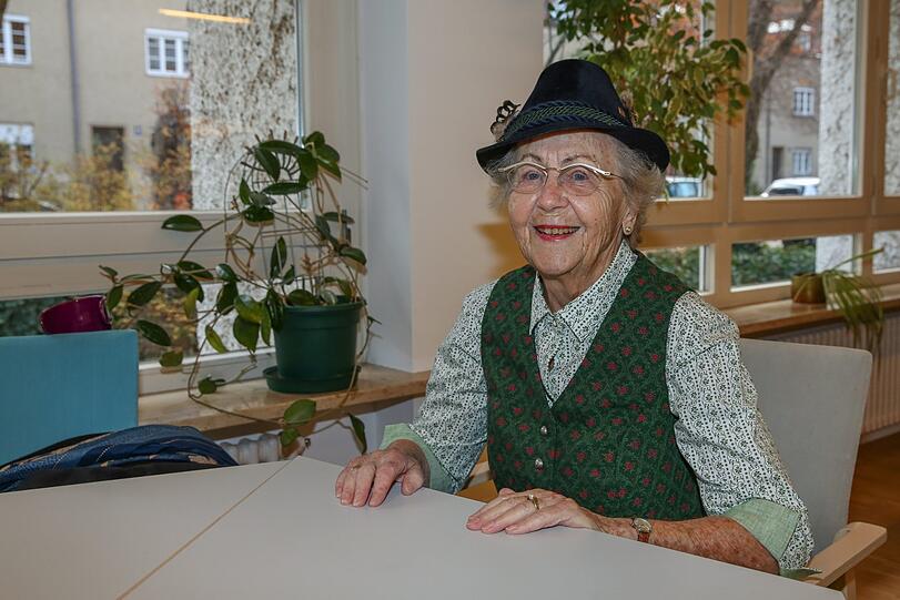 Heute ist Elfriede Götz 86. In den Keller zu gehen, macht ihr noch immer zu schaffen.