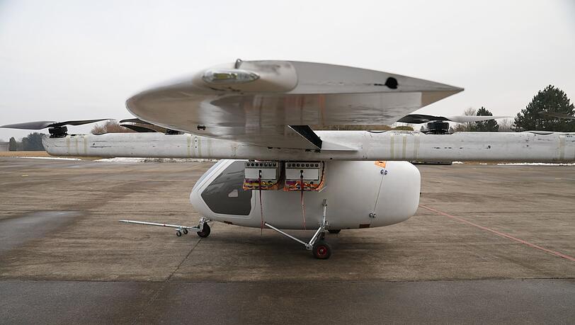 Ein Prototyp des fliegenden Krankenwagens, den das Start-Up ERC System aus Ottobrunn in Kooperation mit der Luftrettung DRF entwickelt.