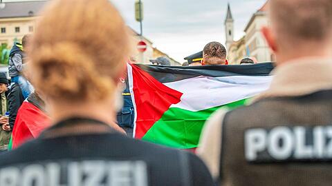 Sie wollen die "Freiheit Palästinas": Auch in München kam es bei Kundgebungen zu Auseinandersetzungen.