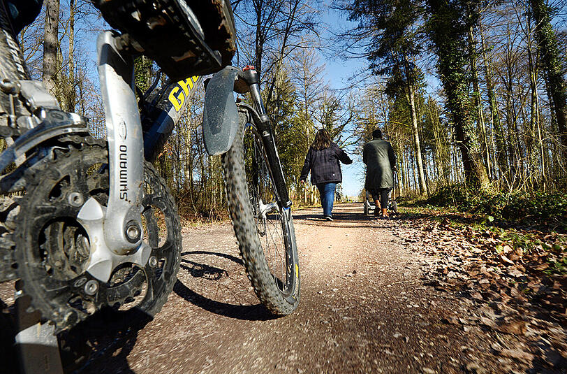 Nicht immer verläuft die Begegnung zwischen Wanderern und Mountainbikern friedlich.