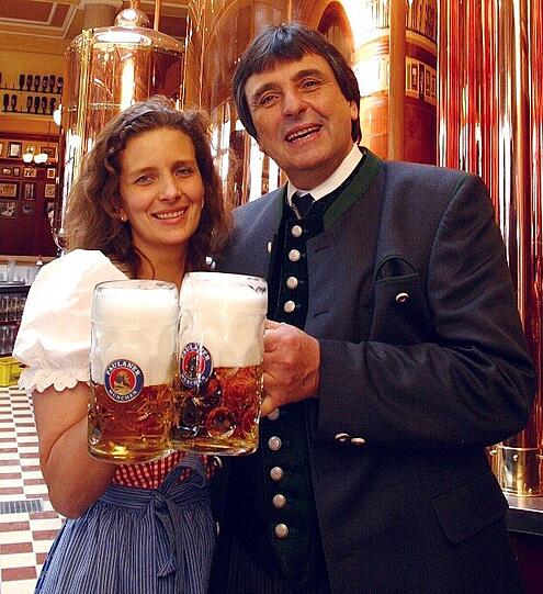 Nächstes Jahr ist Schluss am Nockherberg: Arabella und Peter Pongratz, die auch das Winzerer Fähndl auf der Wiesn betreiben.