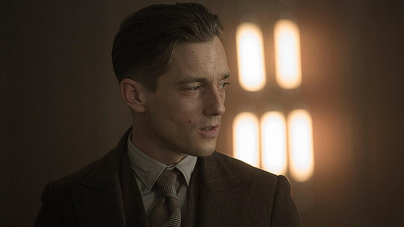 Babylon Berlin: Gereon Rath (VOLKER BRUCH)
