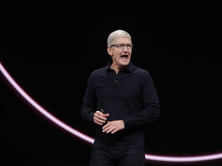 Apple-Chef Tim Cook spricht auf der Apple-Entwicklerkonferenz WWDC.