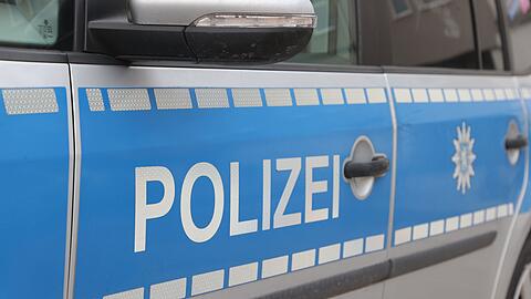 Der oder die Täter sind auf der Flucht. (Symbolbild)
