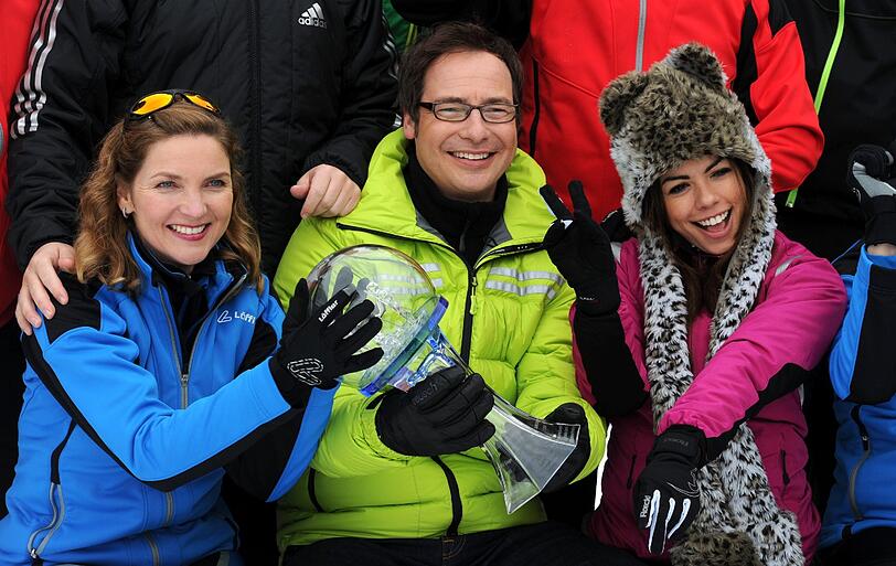 Susanne Pätzold (l-r), Matthias Opdenhövel und Fernanda Brandao beim Fotoshooting zum "Star-Biathlon 2013" in Ruhpolding.