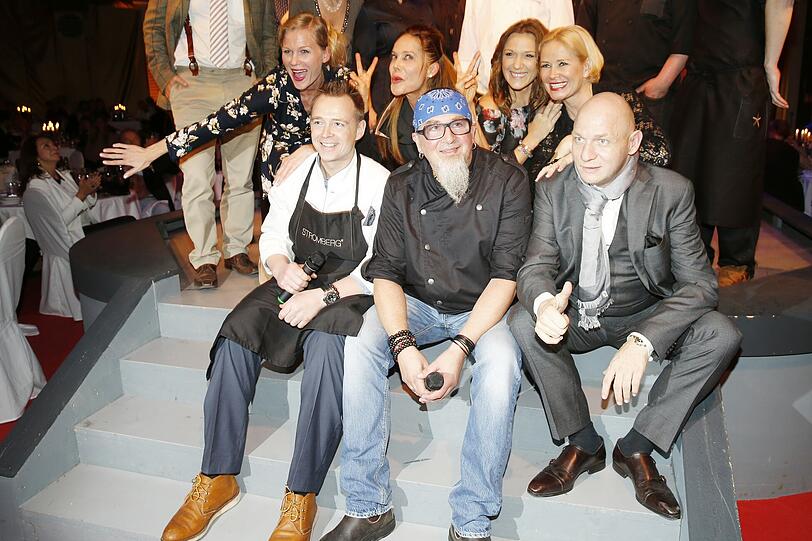 Cotton Club Dinner Show: Bilder von der Premiere mit den Promis...