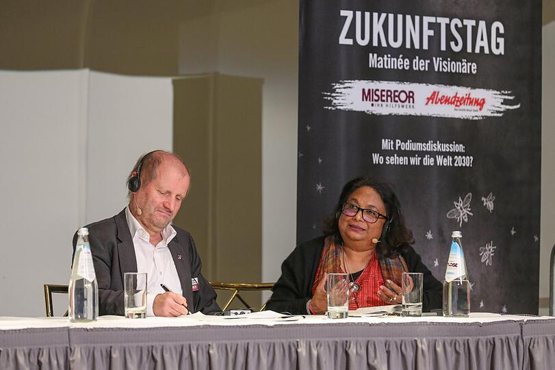 Pirmin Spiegel (Hauptgeschäftsführer Misereor) und Rita Panicker.