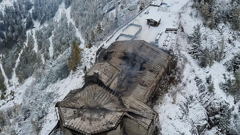 Das historisch bedeutende Kehlsteinhaus wurde bei einem Brand zerst&ouml;rt.