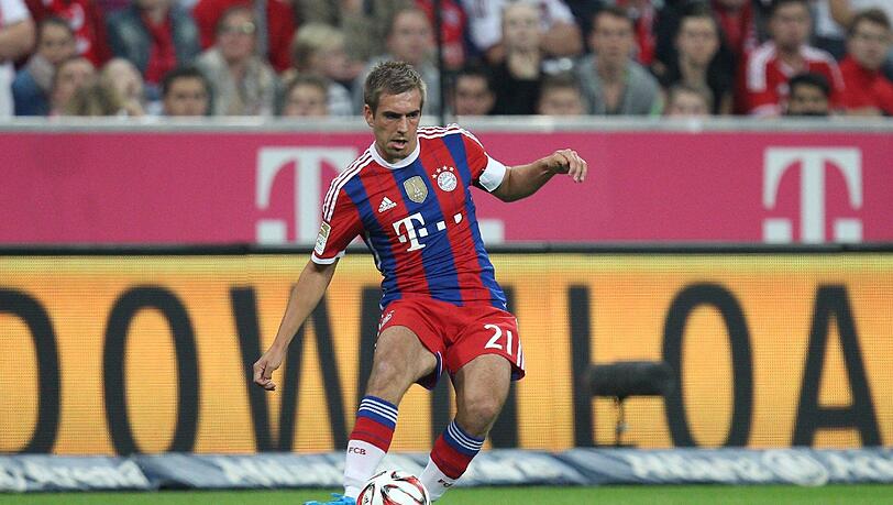 Glaubt an den Kollegen Lewandowski und ist von Dortmunds EInbruch überrascht: Bayern-Kapitän Philipp Lahm. Glaubt an den Kollegen Lewandowski und ist von Dortmunds EInbruch überrascht: Bayern-Kapitän Philipp Lahm.