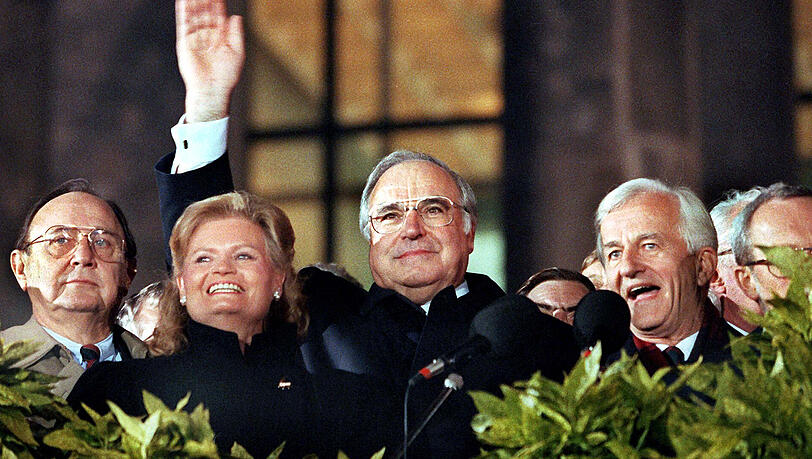 Helmut Kohls größter Moment: Bei der Berliner Einheitsfeier am 3. Oktober 1990. Helmut Kohls größter Moment: Bei der Berliner Einheitsfeier am 3. Oktober 1990.