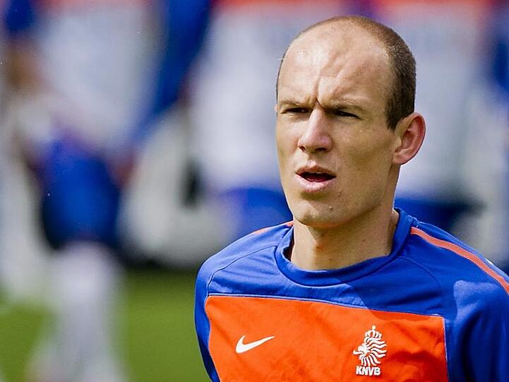 Arjen Robben Chancen für einen WM-Einsatz steigen.