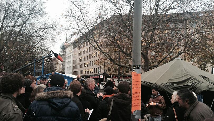 Am Montag traf OB Reiter auf die Flüchtlinge am Sendlinger Tor. Am Montag traf OB Reiter auf die Flüchtlinge am Sendlinger Tor.