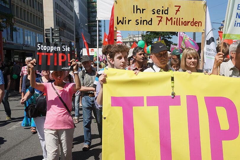 Großdemonstration in München gegen den G7-Gipfel: Die Bilder von der Protestkundgebung.