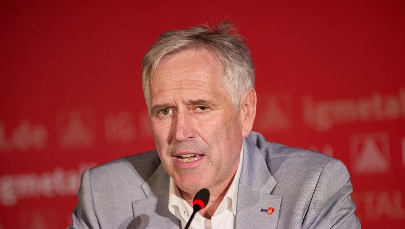 Will nicht, dass nur auf die Rüstungsindustrie gesetzt wird: Bayerns IG-Metall-Chef Horst Ott. Will nicht, dass nur auf die Rüstungsindustrie gesetzt wird: Bayerns IG-Metall-Chef Horst Ott.