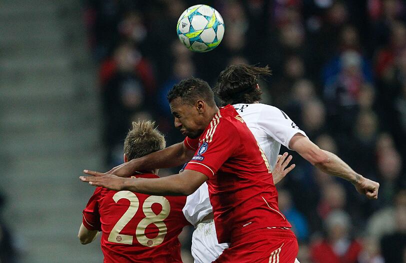 JEROME BOATENG - NOTE 2:
Sicher, ruhig und abgeklärt. Kein Wunder, dass er am liebsten in der Innenverteidigung spielt.