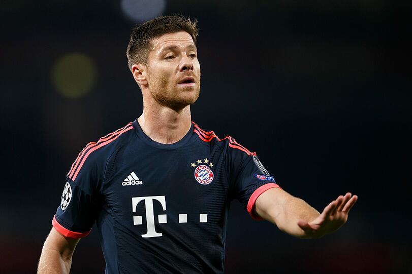 Xabi Alonso - Platz 8: Der 34-Jährige war vor allem zu Saisonbeginn sehr stark. Zuletzt baute er etwas ab - wohl der hohen Belastung geschuldet. Seine  Note 2,85  zeigt, wie wichtig er für das Mittelfeld der Bayern ist.