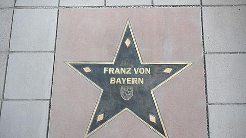 Auf dem Bayerischen Ehrenweg verewigt: Franz von Bayern.