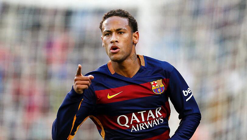 Neymar auf die Insel? Manchester City möchte den Brasilianer zur kommenden Saison verpflichten. Neymar auf die Insel? Manchester City möchte den Brasilianer zur kommenden Saison verpflichten.