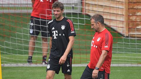 Thomas Müller hat eine hohe Meinung von Bayern-Trainer Hansi Flick.