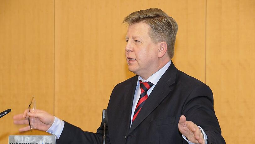 Planungssprecher Robert Brannekämper (CSU) erklärt: "Externe Flächen können nicht mehr genutzt werden." Planungssprecher Robert Brannekämper (CSU) erklärt: "Externe Flächen können nicht mehr genutzt werden."