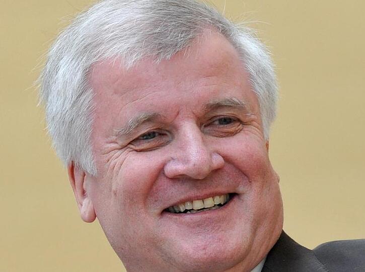 Horst Seehofer: "Unternehmen statt unterlassen, anpacken statt nörgeln."