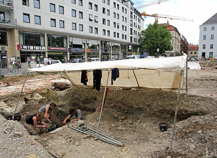 Die Fundgrube: Am Marienhof buddeln derzeit Archäologen. 2012 geht der Bau der 2. Stammstrecke los.