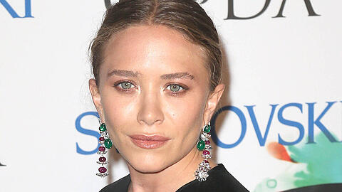 Schauspielerin und Designerin Mary-Kate Olsen möchte die Scheidung von Oliver Sarkozy.