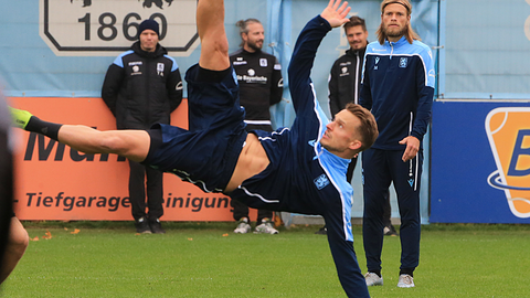 Maximilian Oesterhelweg beim Sechzig-Training