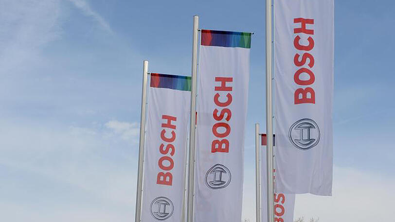 Bosch beschäftigt weltweit 390.000 Mitarbeiter, 2016 lag der Umsatz bei 73,1 Milliarden Euro.