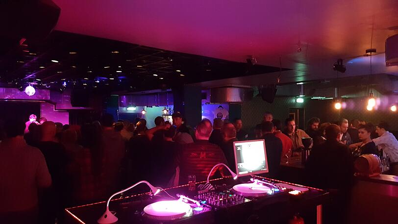 Folks Club: Garagen-Punk im Keller beim Sendlinger Tor.